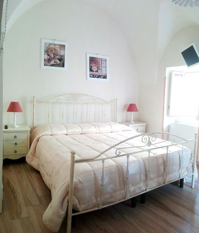 Archetto Bianco Bed & Breakfast Martina Franca Dış mekan fotoğraf