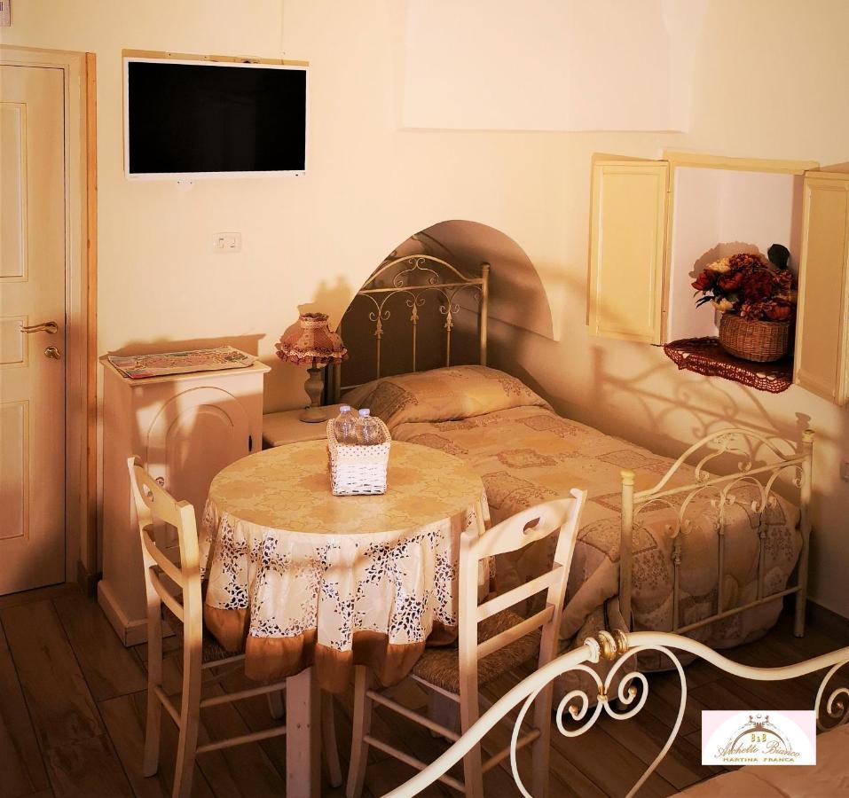 Archetto Bianco Bed & Breakfast Martina Franca Dış mekan fotoğraf
